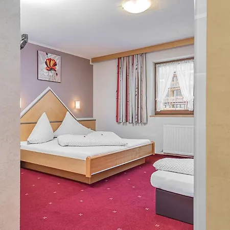 Garni Vierjahreszeiten Guest house 3*