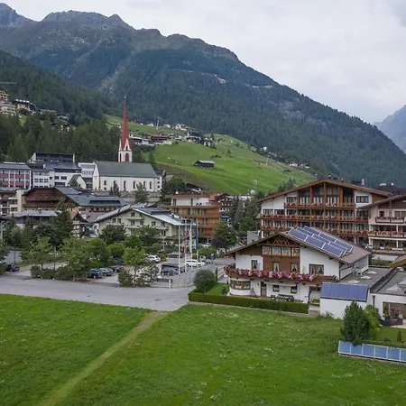 Garni Vierjahreszeiten 3*