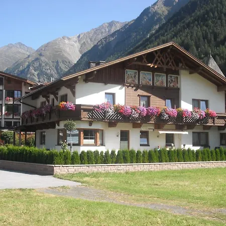 Guest house Garni Vierjahreszeiten 3*