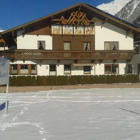 Garni Vierjahreszeiten 3* Solden