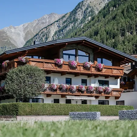 Garni Vierjahreszeiten 솔덴