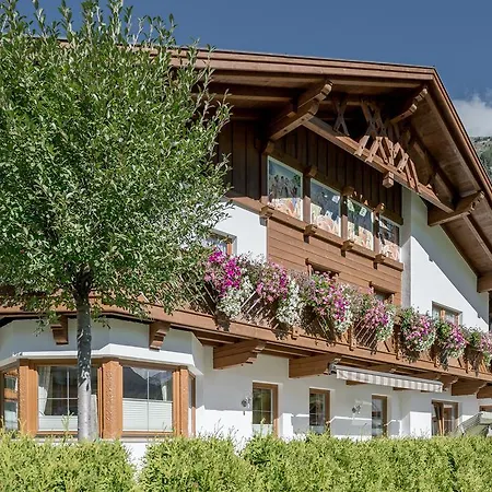 Garni Vierjahreszeiten Guest house Solden