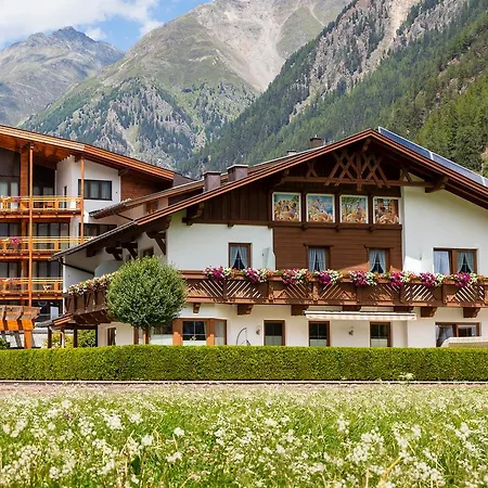 Garni Vierjahreszeiten