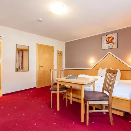 Garni Vierjahreszeiten 솔덴