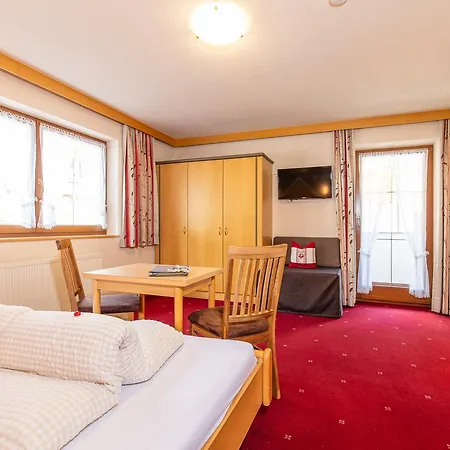 Garni Vierjahreszeiten 3* 솔덴